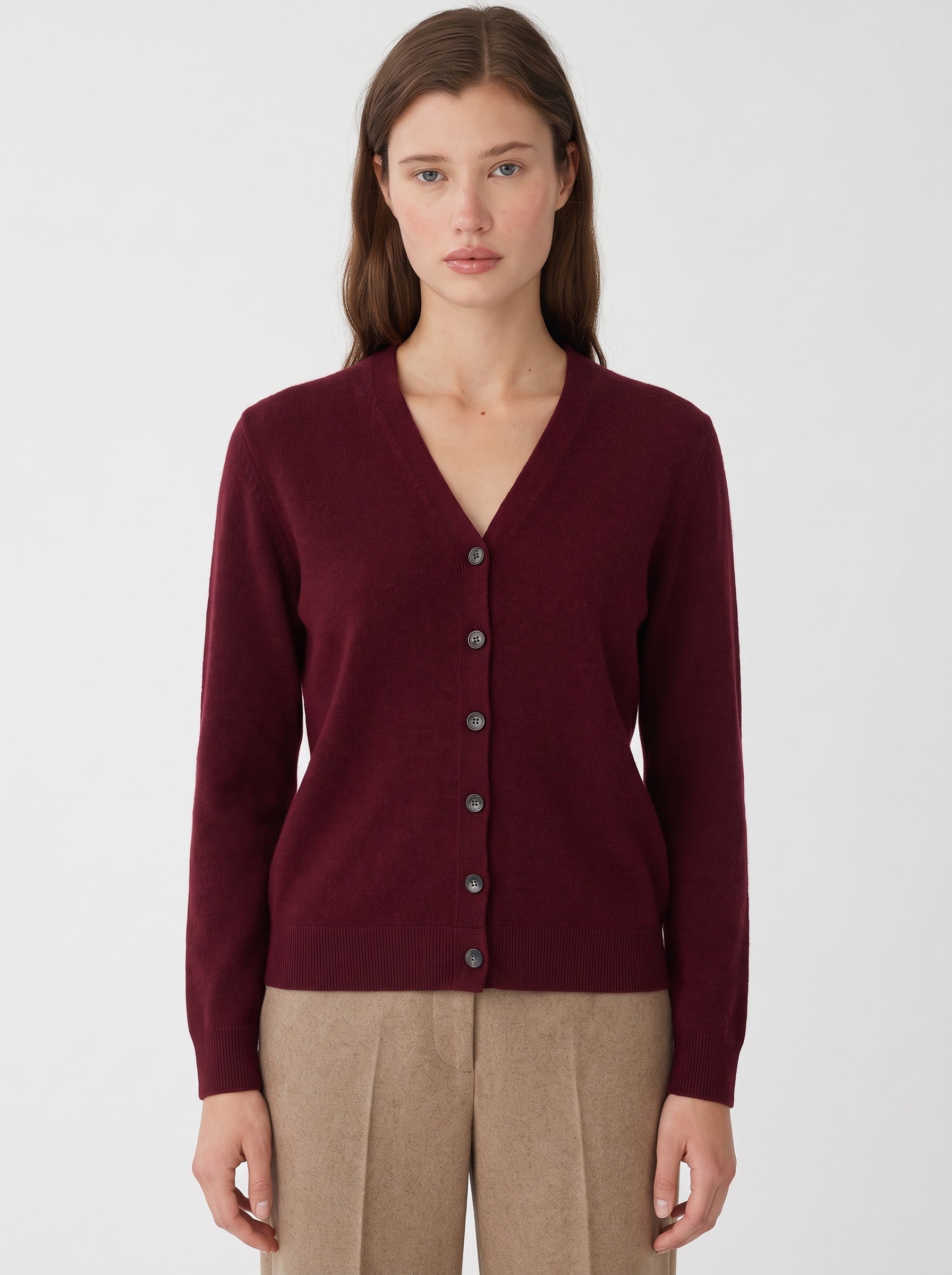 Anne Cashmere Cardigan in Burgundy